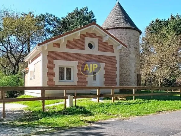 Moulin Talais 5 pièce(s) 114 m2