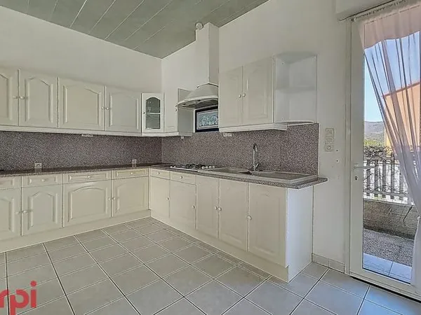 Maison 5 pièces 144 m²