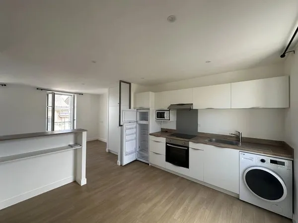 APPARTEMENT T2 CENTRE VILLE