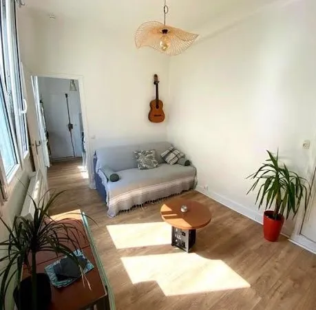 Studio 1 pièce 19 m²