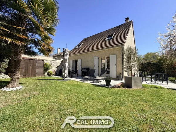 Maison 5 Pièces avec jardin au calme