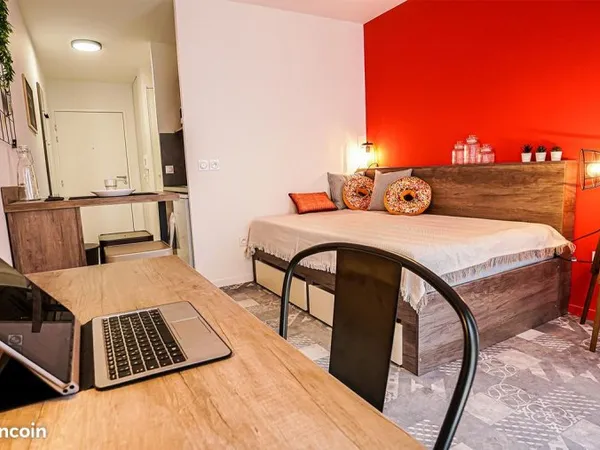 Studio en résidence étudiante, presqu'île de Caen