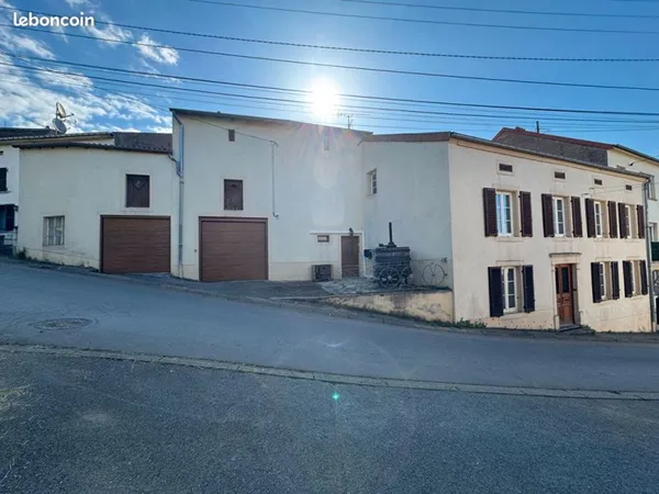 Maison 8 pièces 183 m²