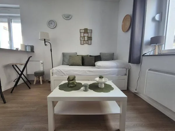 Studio 1 pièce 21 m²