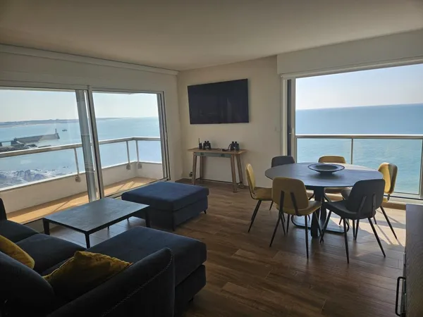 Vends appartement ancien - 71.93m² - 3 pièces, 2 chambres - Les Sables-d'Olonne 85100