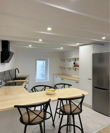 Duplex 93m2 lumineux situé en hyper centre - proche de toutes commodités