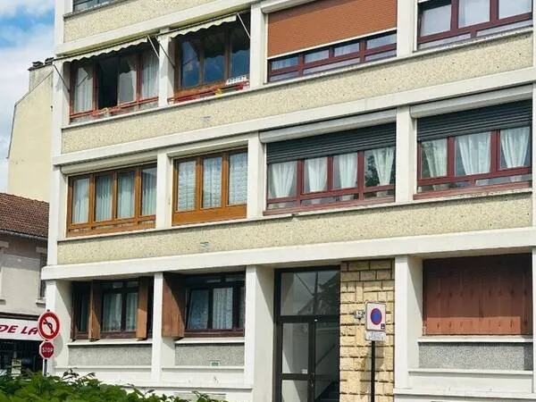 Enghien centre / gare, Appartement 3 pièces de 66m2