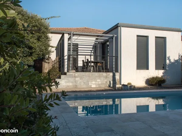 Maison moderne avec piscine, 97m2 - Borgo