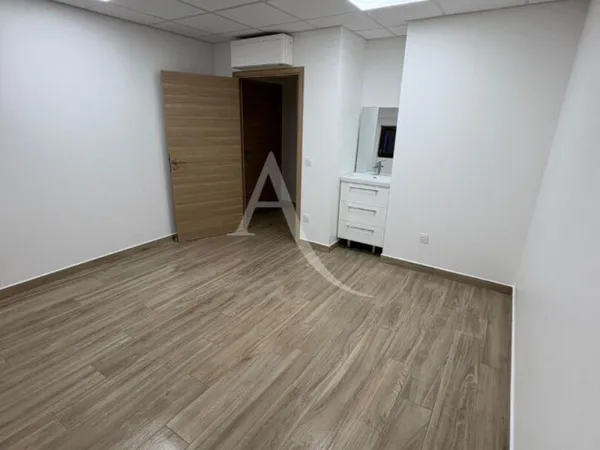 Bureaux Trilport 1 pièce(s) 15 m2