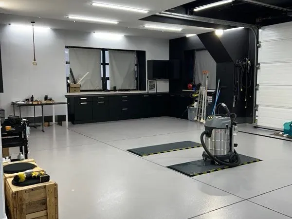📍 À louer - Local commercial de 89 m² -