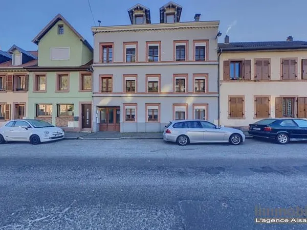Idéal investisseur - Immeuble avec 4 logements - Centre-vil