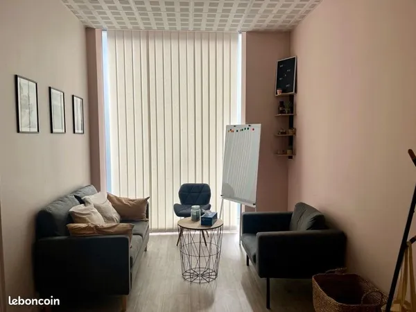 Location dans pôle paramédical
