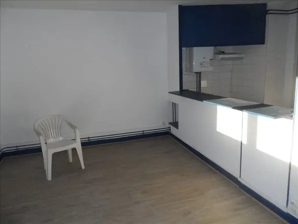 A LOUER - Appartement