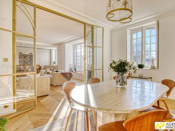 Versailles Notre-Dame Les Prés- Appartement 6 pièces 158 m² au