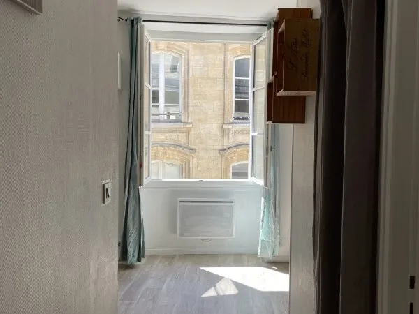 Loue appartement lumineux