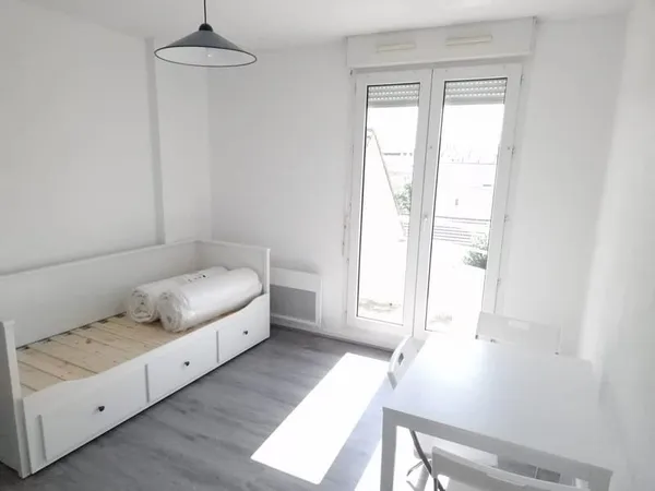 Studio idéal investissement ? Proximité BSB et transports