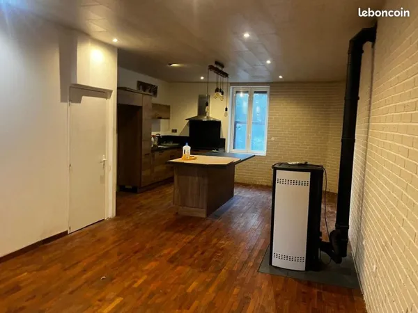 Maison avec jardin, studio et garage