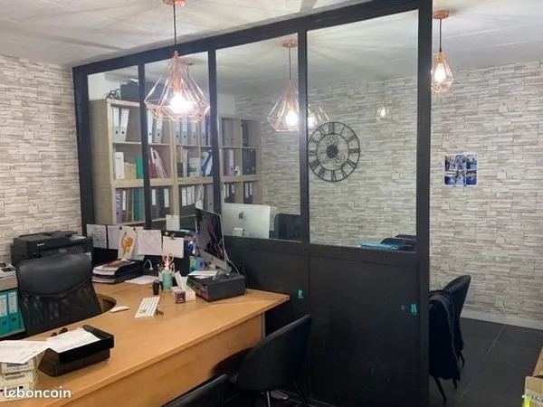 Location bureau commerce paramedical