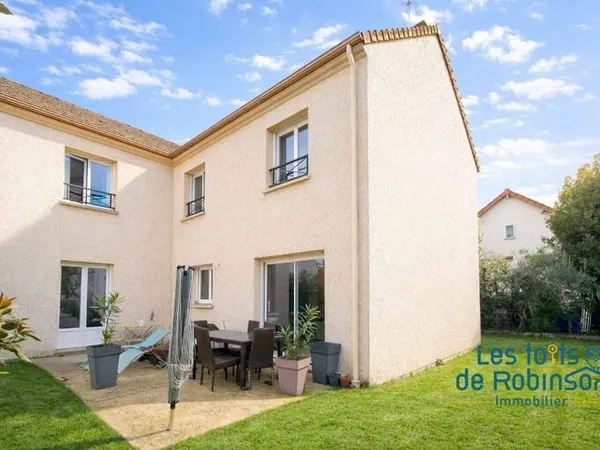 Maison 7 pièces 136 m²
