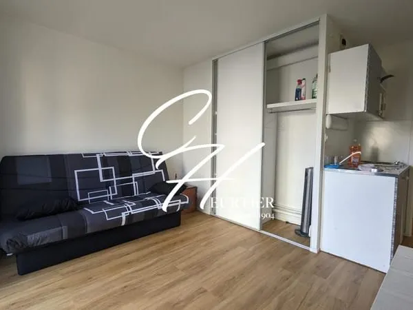 Studio 1 pièce 18 m²
