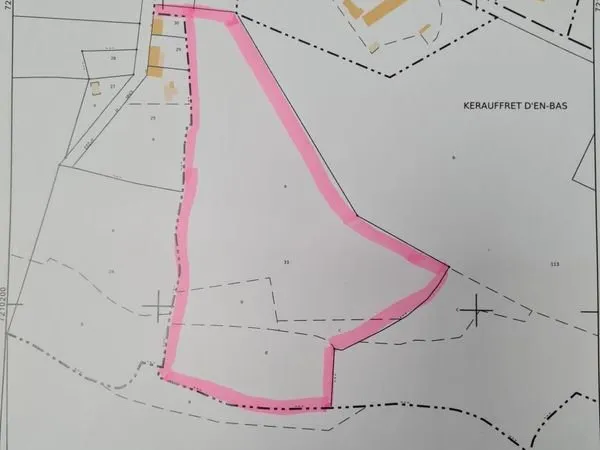 Terrain 25150 m² RADENAC