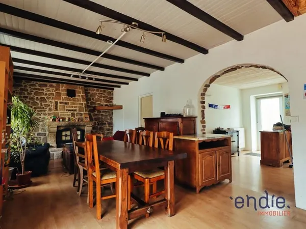 Maison Vente Melrand 7p 140m² 245000€