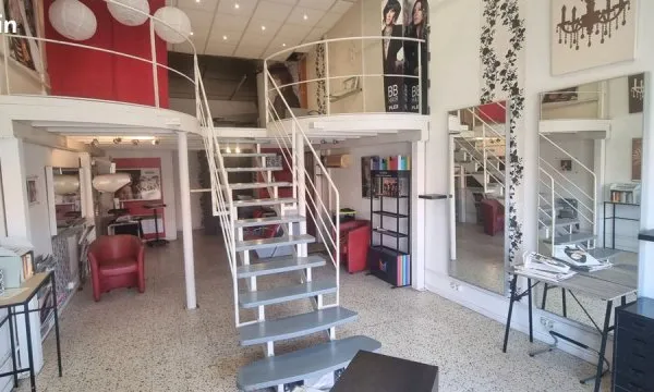 Local commercial 87 m² GRIGNY