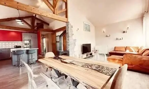 Maison 7 pièces 134 m²