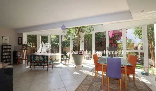 Maison 174 m²