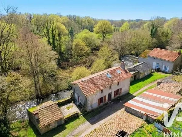 Maison 3 pièces 130 m²