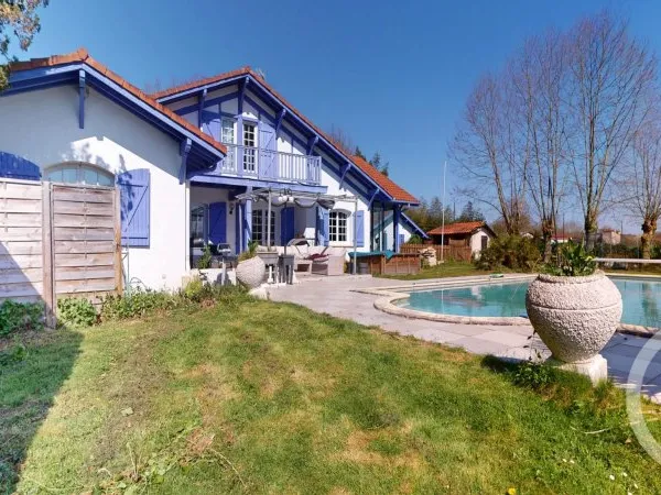 Maison 5 pièces 187 m²