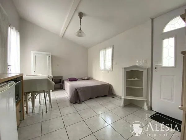 Studio 1 pièce 16 m²