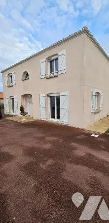 Maison 7 pièces 166 m²