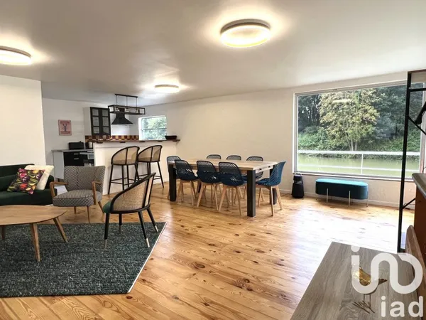 Péniche 12 pièces 440 m²