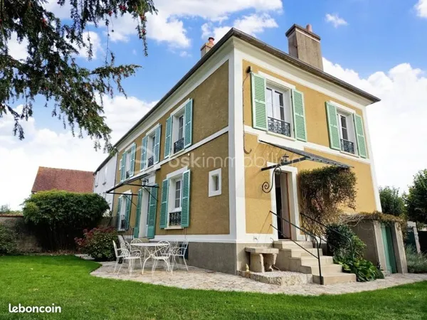 Maison 9 pièces 180 m²
