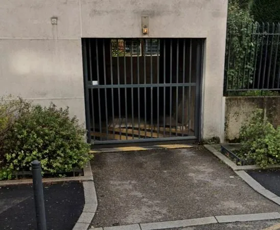 Garage sécurisé