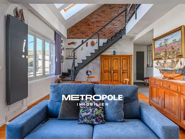 Loft - Tarare - 250 000 EUR