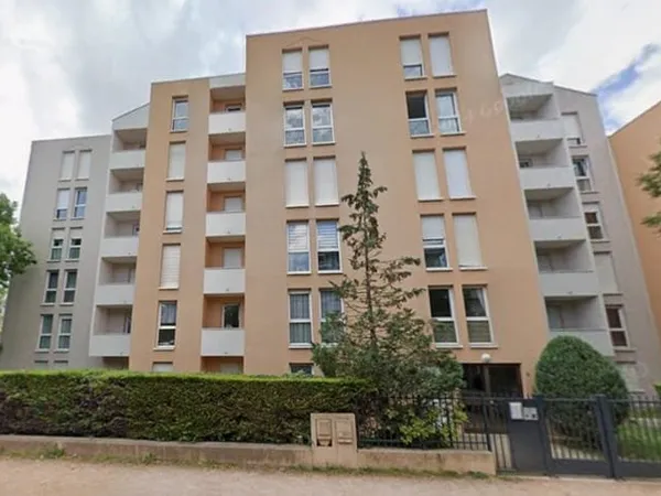 A louer Type 1 - Rue des Ribottées