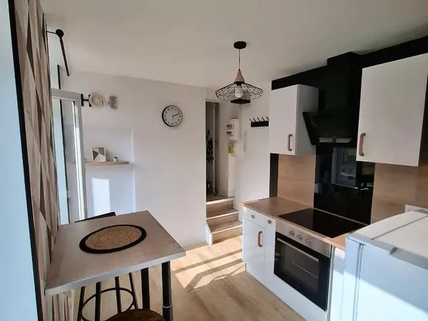 Charmant appartement meublé