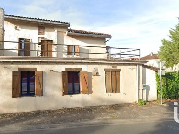 Maison 11 pièces 230 m²