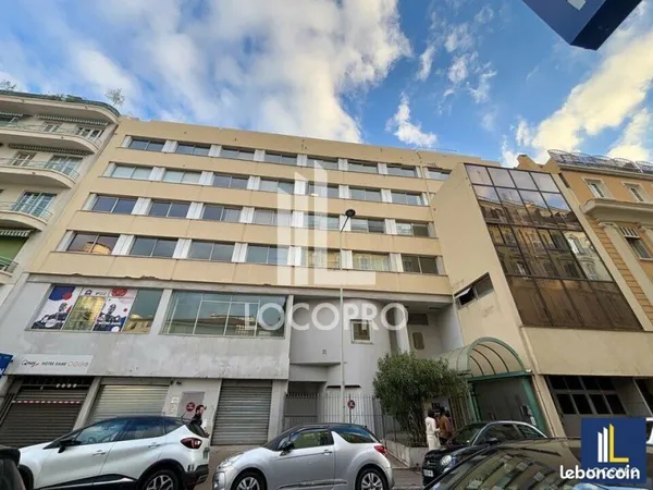 Bureaux 190 m²
