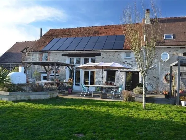 Maison 10 pièces 303 m²