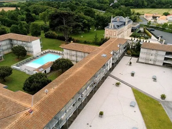 INVESTISSEMENT LOCATIF - Lagord / La Rochelle - Résidence de Tourisme Vacancéole - Le Domaine du Châ