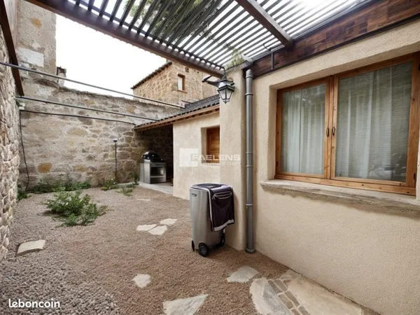 Maison 8 pièces 135 m²