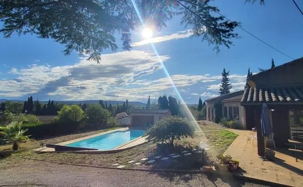 Maison Vente Trèbes 8p 196m² 320000€