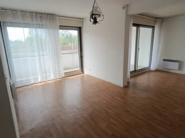 À louer Appartement T2 avec grand balcon Centre-ville