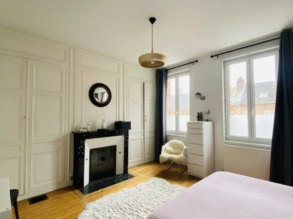 Maison 5 pièces 160 m²