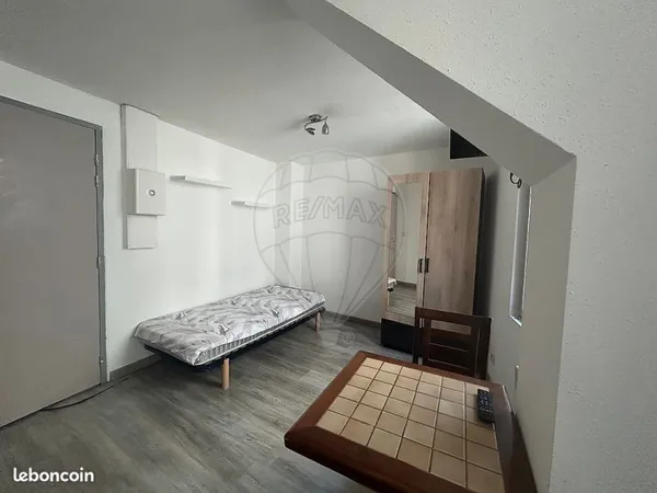 Appartement 1 pièce 14 m²
