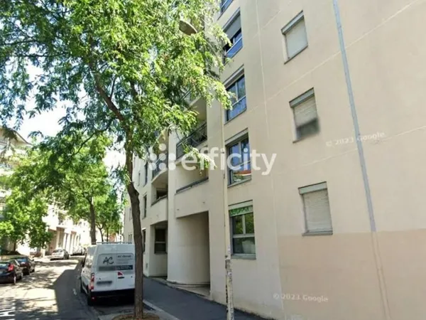 Garage/box 14 m² Lyon