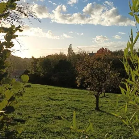 Terrain à bâtir VIABILISÉ, centre-ville de Melle